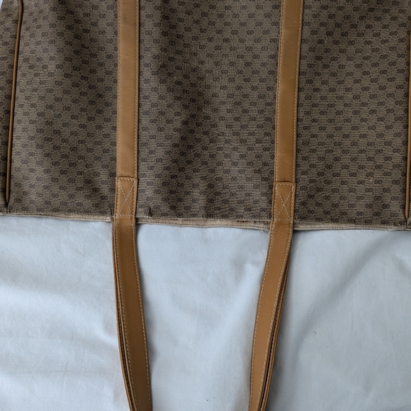 💯 Authentic Gucci Tote - Picture 7 of 16